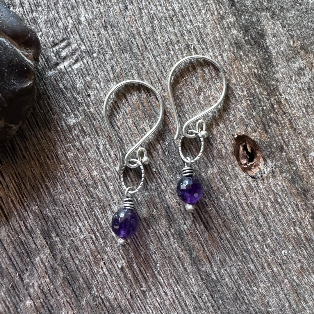 Jane’s Chain Link and Stone Earring